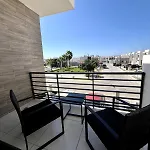 Casa Exclusiva Con Alberca En Privada Cerca De Galeria